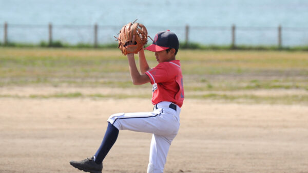 投球障害（野球肩・野球肘）